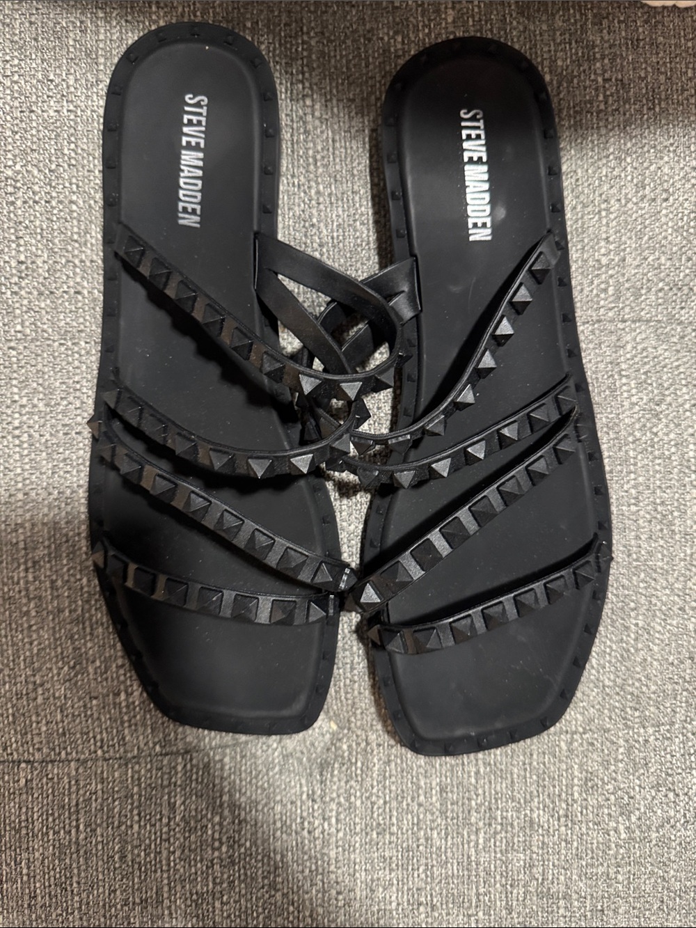 Steve Madden sandals